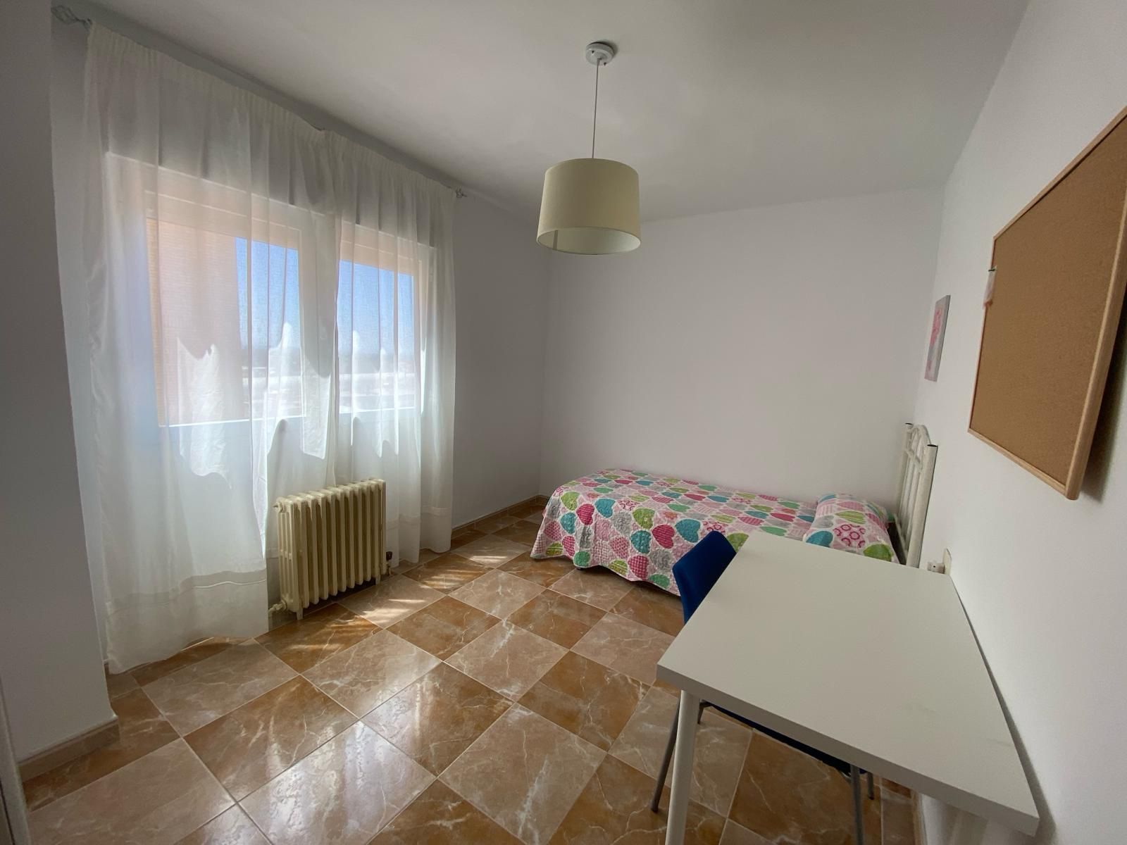 Pis de lloguer a Calle las Flores, 6, Fígares