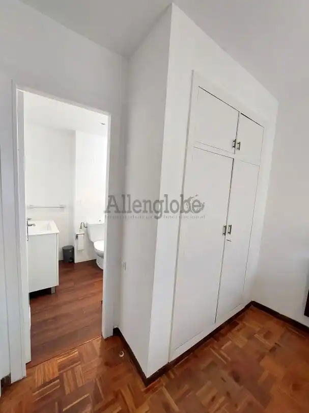 Apartament de lloguer a Calle Martínez Marina, Fontán