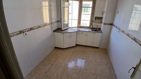 Foto 2 de Piso en venta en Avenida de Portugal, Flores de Sil - La Placa, Ponferrada