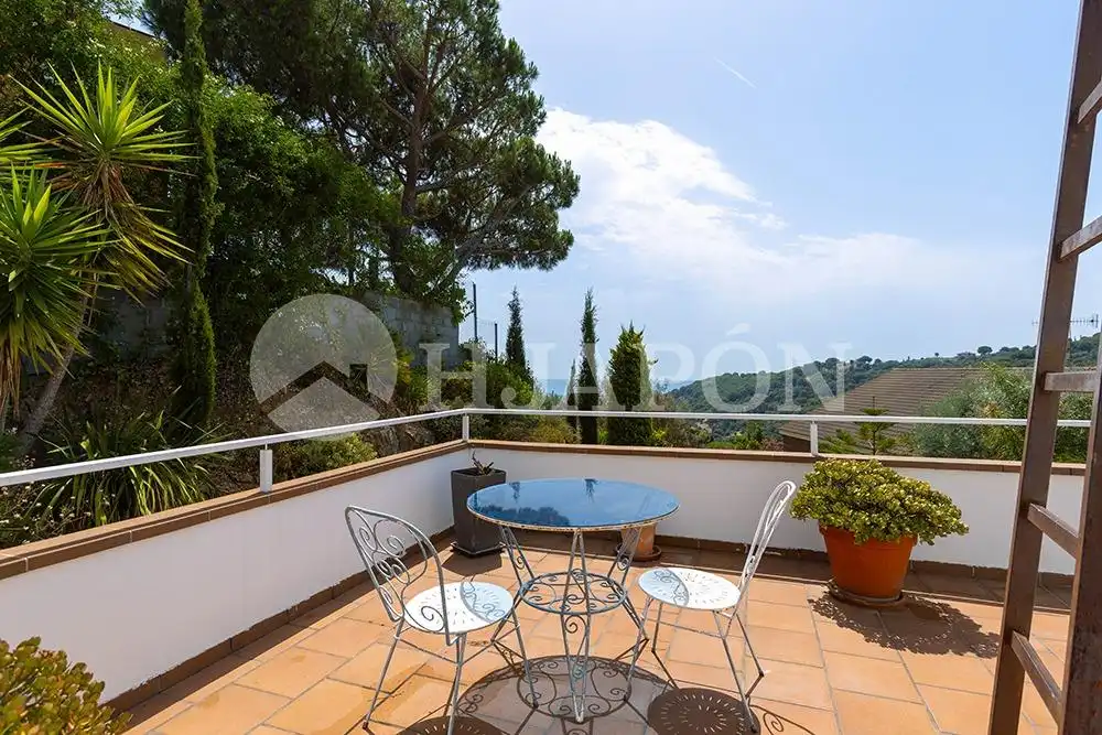 Garden of Houses for sale in Alella  with Heating, Private garden and Terrace