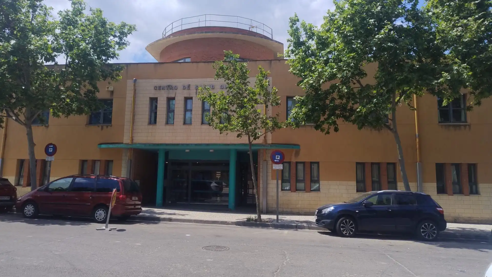 Vista exterior de Casa adosada en venta en Zaragoza con Aire acondicionado, Calefacción y Terraza