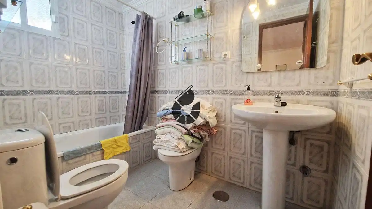 Casa con piscina en venta en Palomares del Río, imagen 11