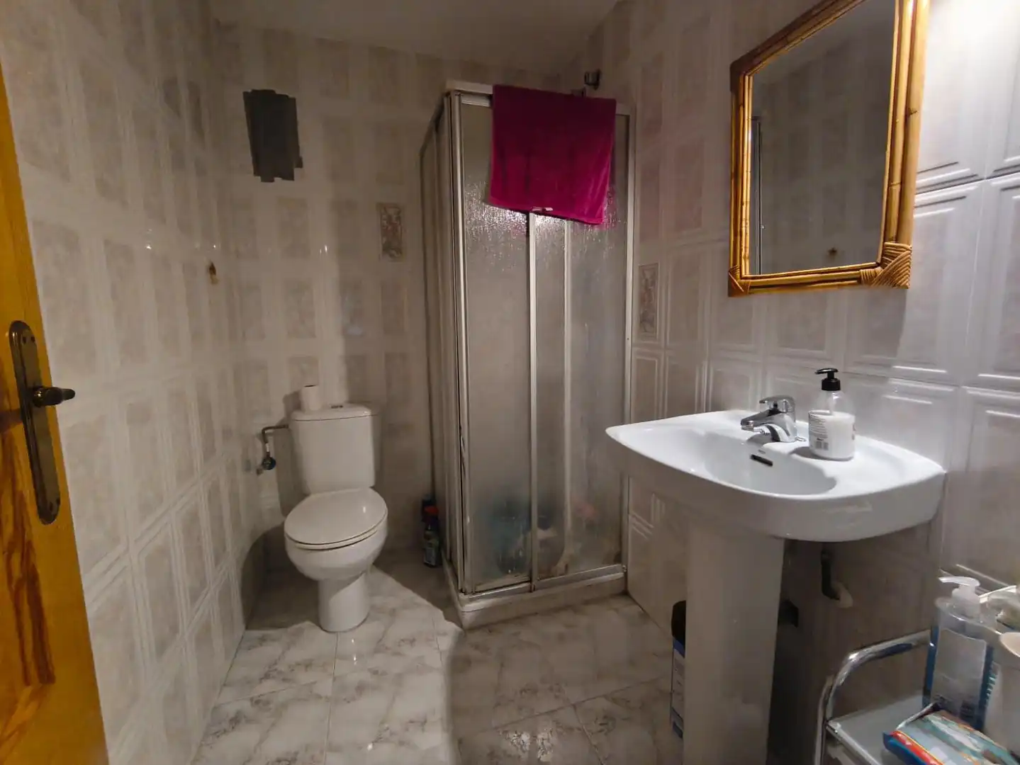 Badezimmer von Wohnung zur Miete in Gandia mit Klimaanlage, Möbliert und Balkon