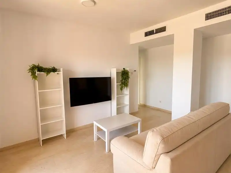 Sala d'estar de Àtic en venda en Manilva amb Aire condicionat, Calefacció i Jardí privat