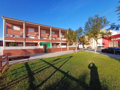 Vista exterior de Casa adosada en venda en Sant Jaume d'Enveja amb Aire condicionat, Calefacció i Jardí privat