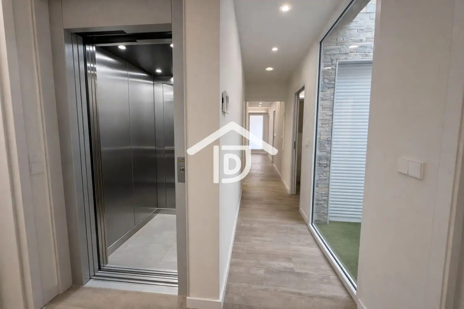Casa adosada en venta en Benimuslem con Aire acondicionado, Terraza y Trastero