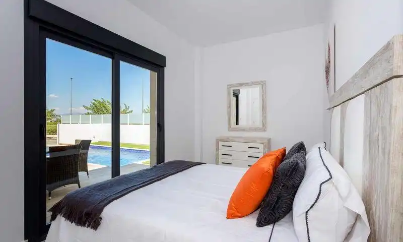 Reihenhaus mit Pool zum Verkauf in Daya Nueva, imagen 11