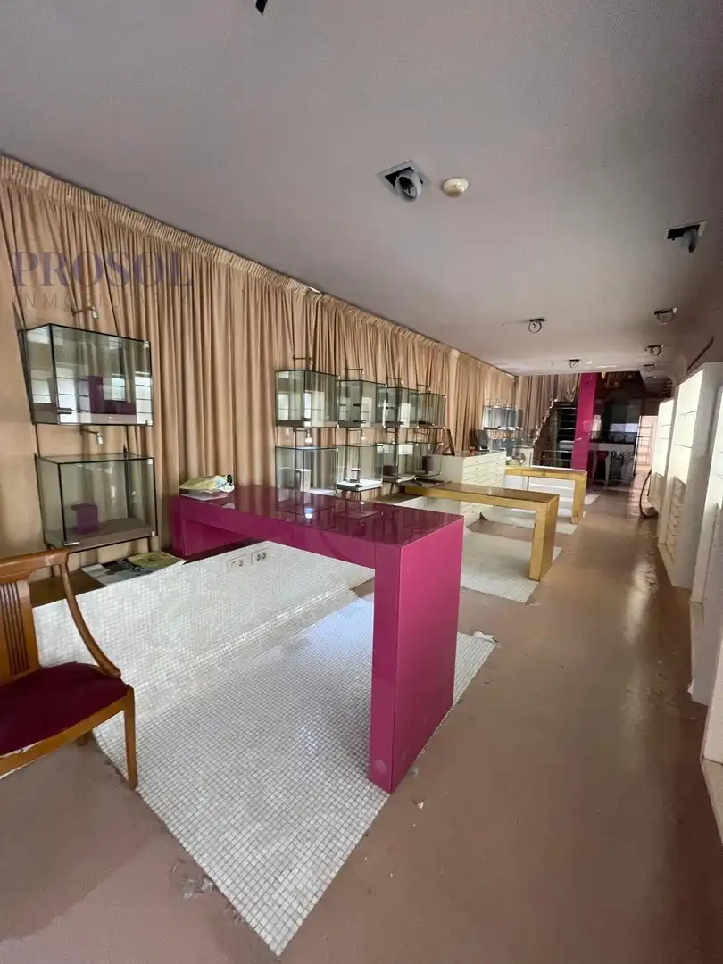 Terraced house for sale in Centro