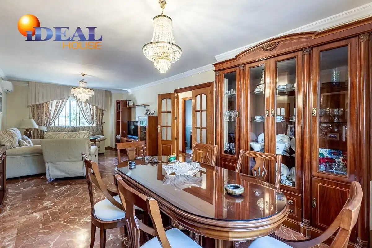 Home with pool for sale in Calle CARLOS CANO (HI), imagen 5