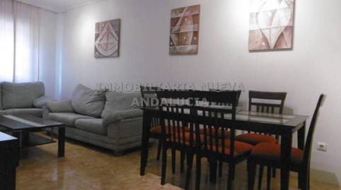 Foto 2 de Pis de lloguer a San Luis, Almería Capital