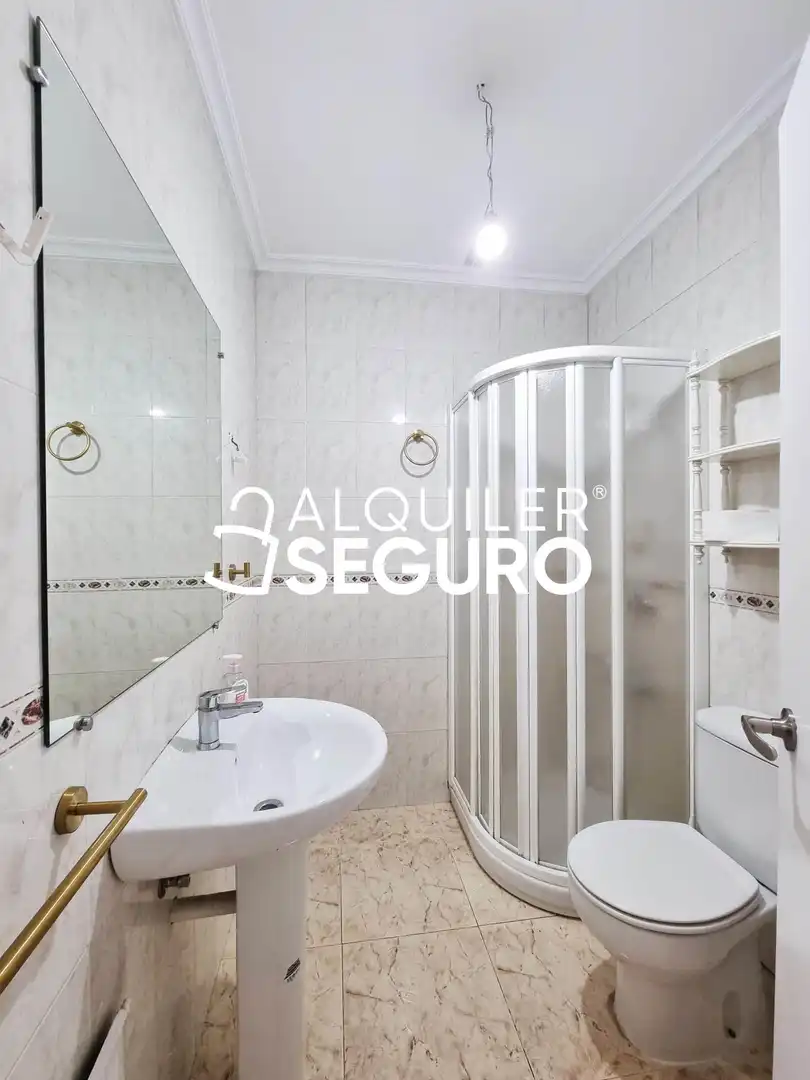 Badezimmer von Wohnung zur Miete in Guadarrama mit Heizung, Terrasse und Schwimmbad