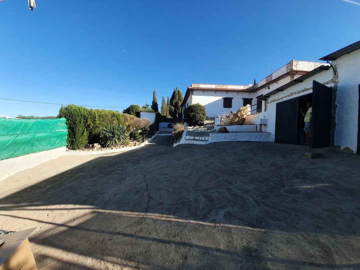Chalet con piscina en venta en Calle Marquesado 14, imagen 3