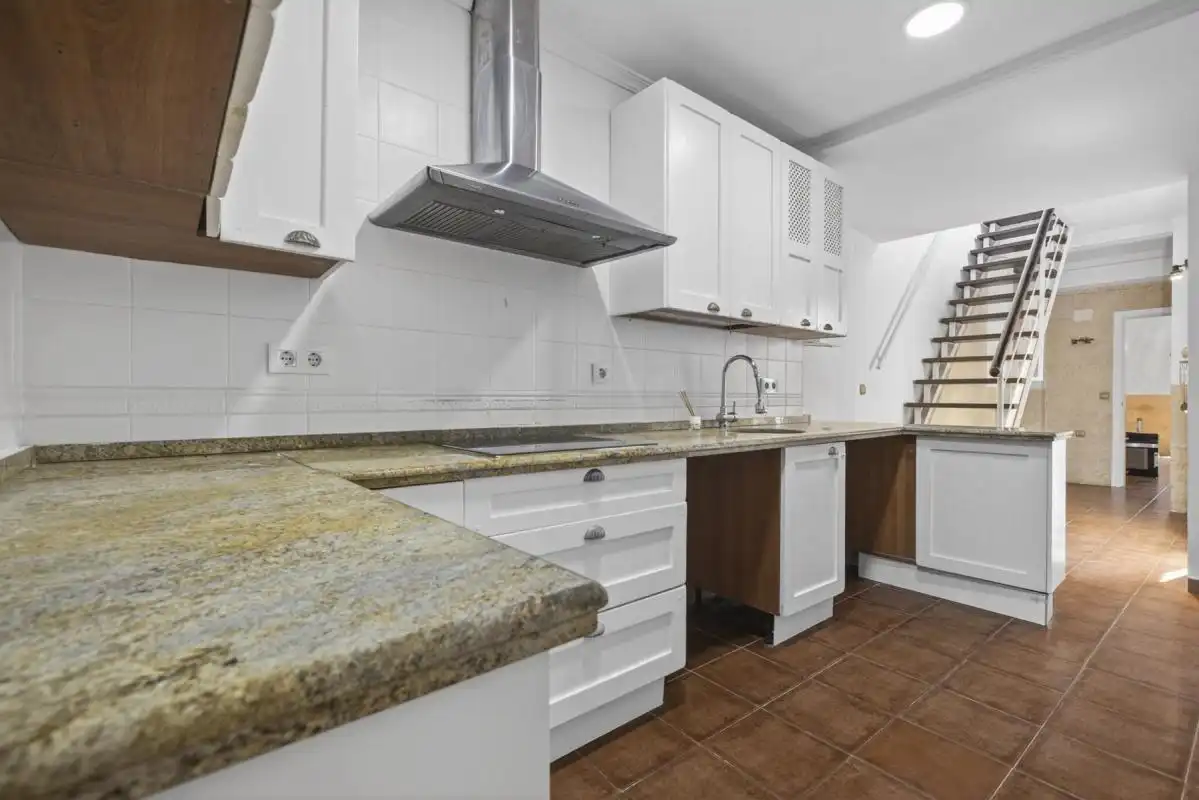 Kitchen of Detached homes for sale in Sevilla  with Air Conditioner, Heating and Terrace