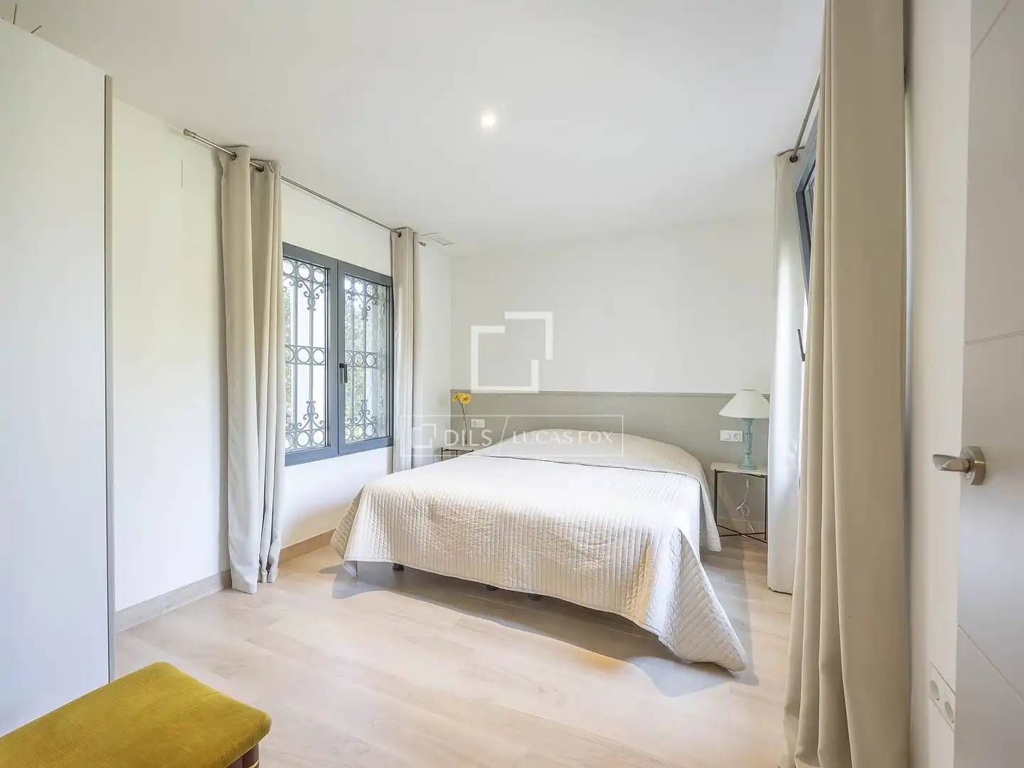 Habitación de Casa o chalet en venta en Godella con Aire acondicionado, Jardín privado y Terraza