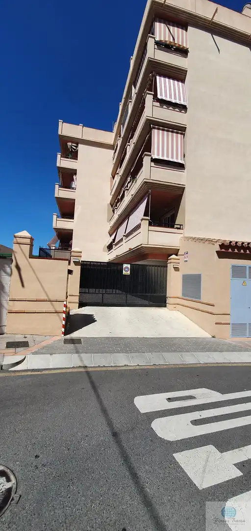 Garatge de lloguer a Virgen de Montserrat, Centro ciudad
