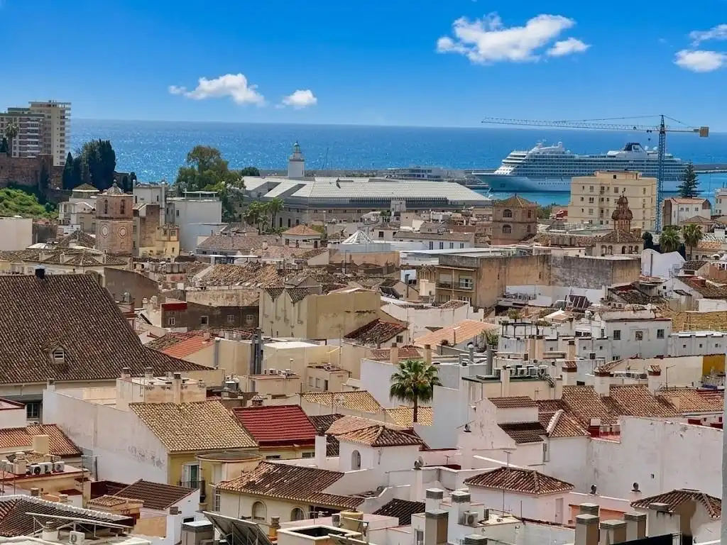 Exterior view of Flat for sale in Málaga  with Terrace and Furnished