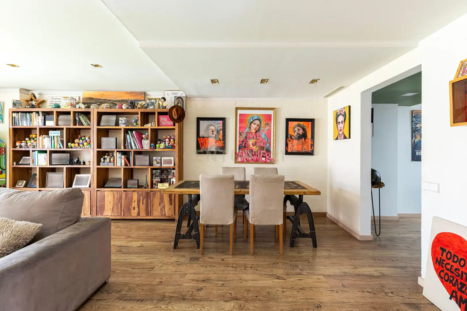Dining room of Houses for sale in Sant Martí
