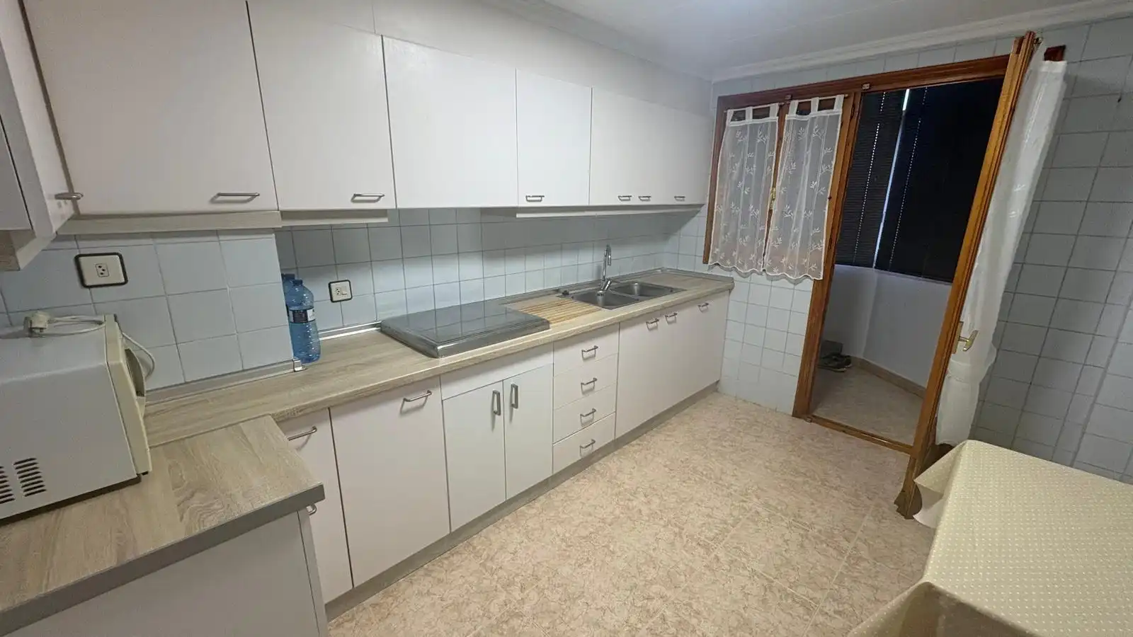 Flat for rent in Calle CORREDERA, Almansa
