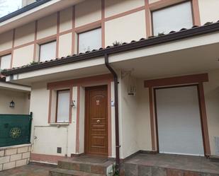 Exterior view of Single-family semi-detached for sale in Rasines