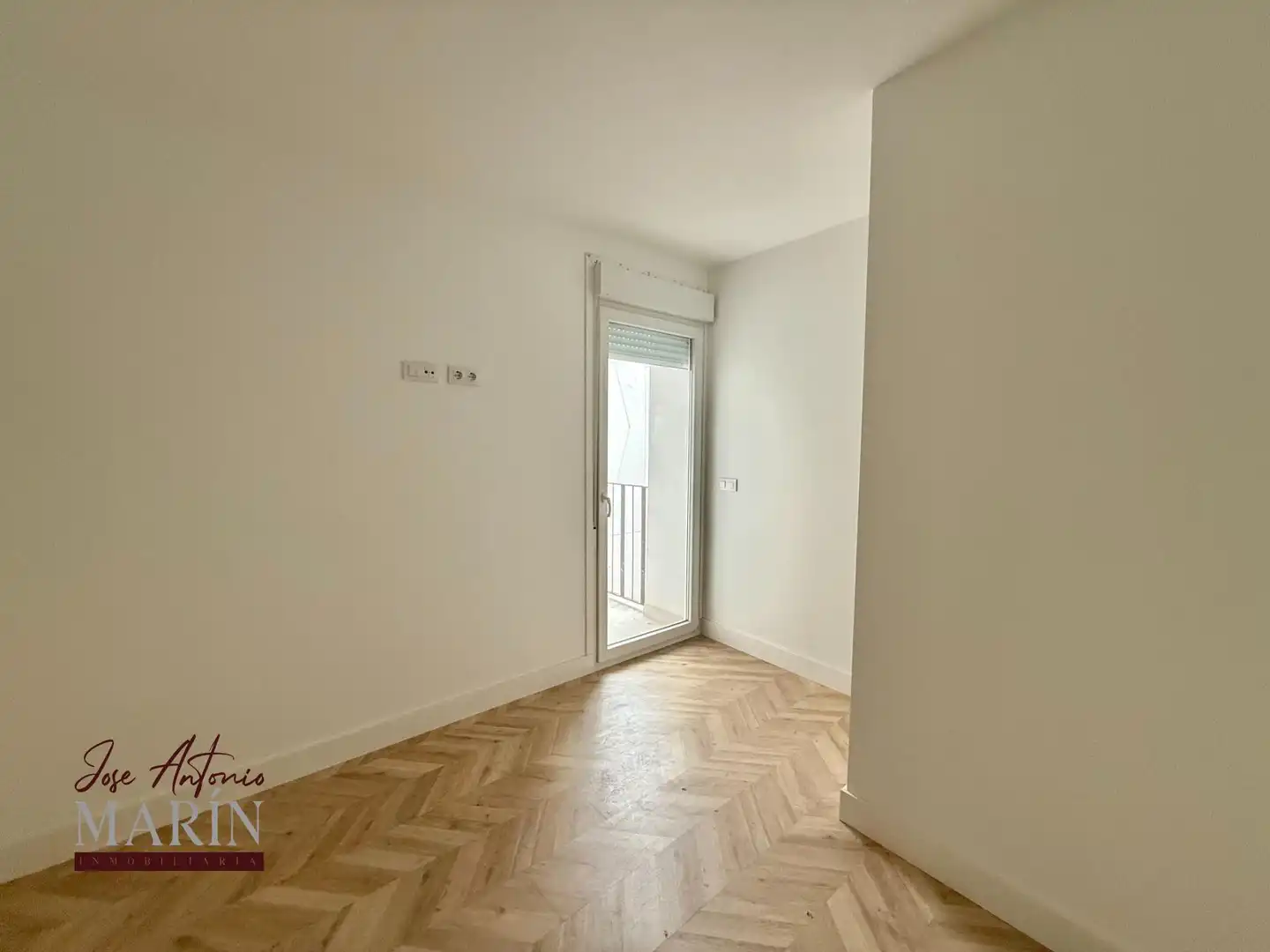 Dormitori de Apartament en venda en Badajoz amb Terrassa i Balcó