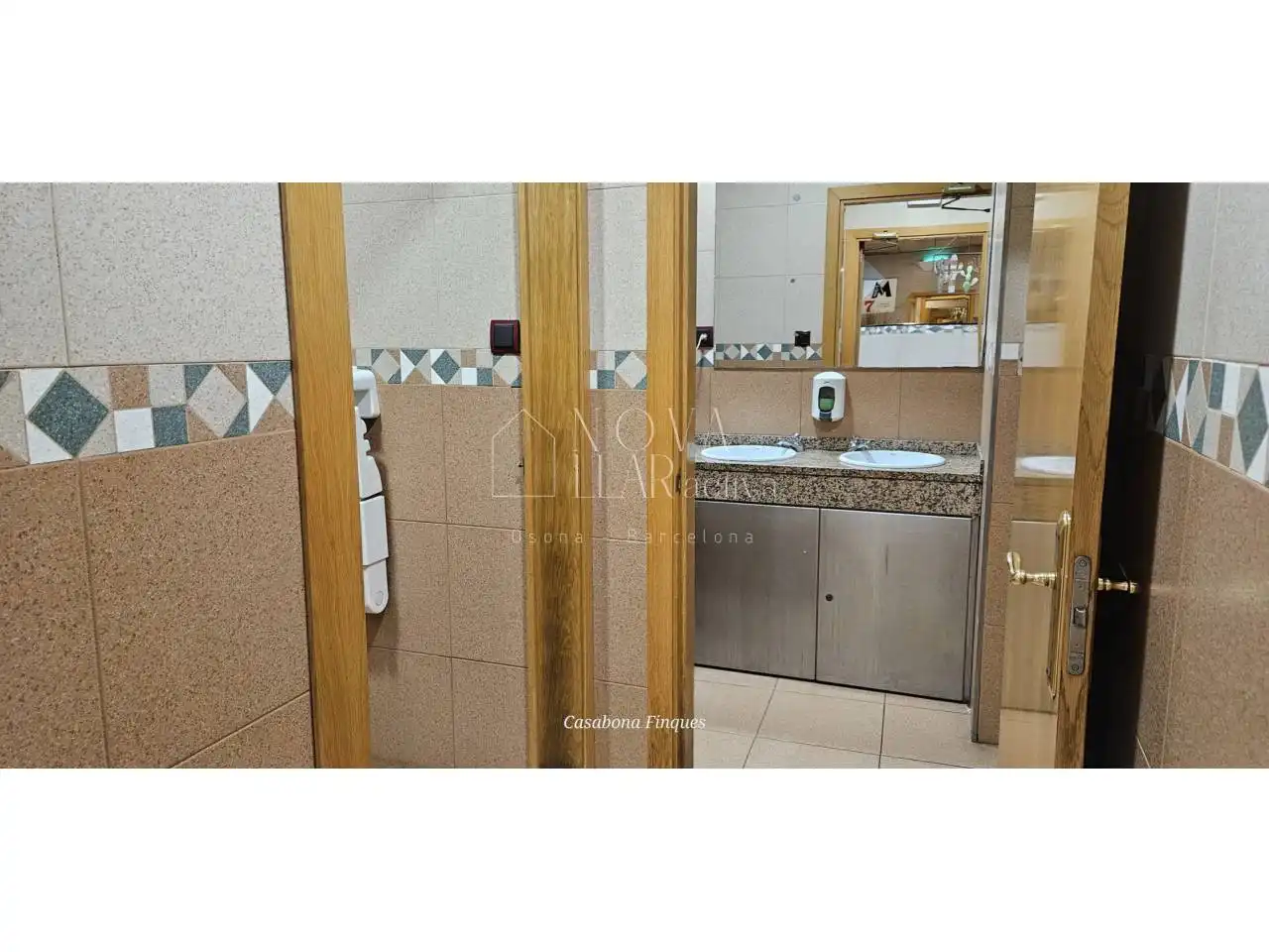 Bathroom of Houses for sale in Vic  with Air Conditioner, Heating and Terrace