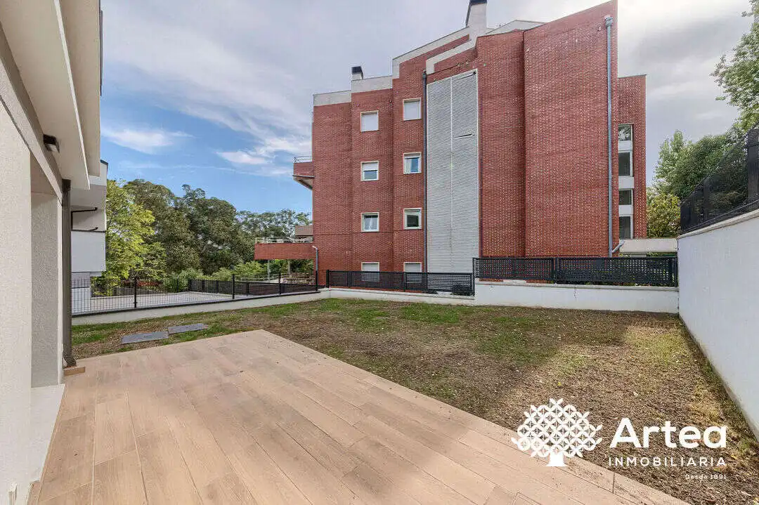 Detached house with terrace for sale in Julian Garaizar Kalea, imagen 51
