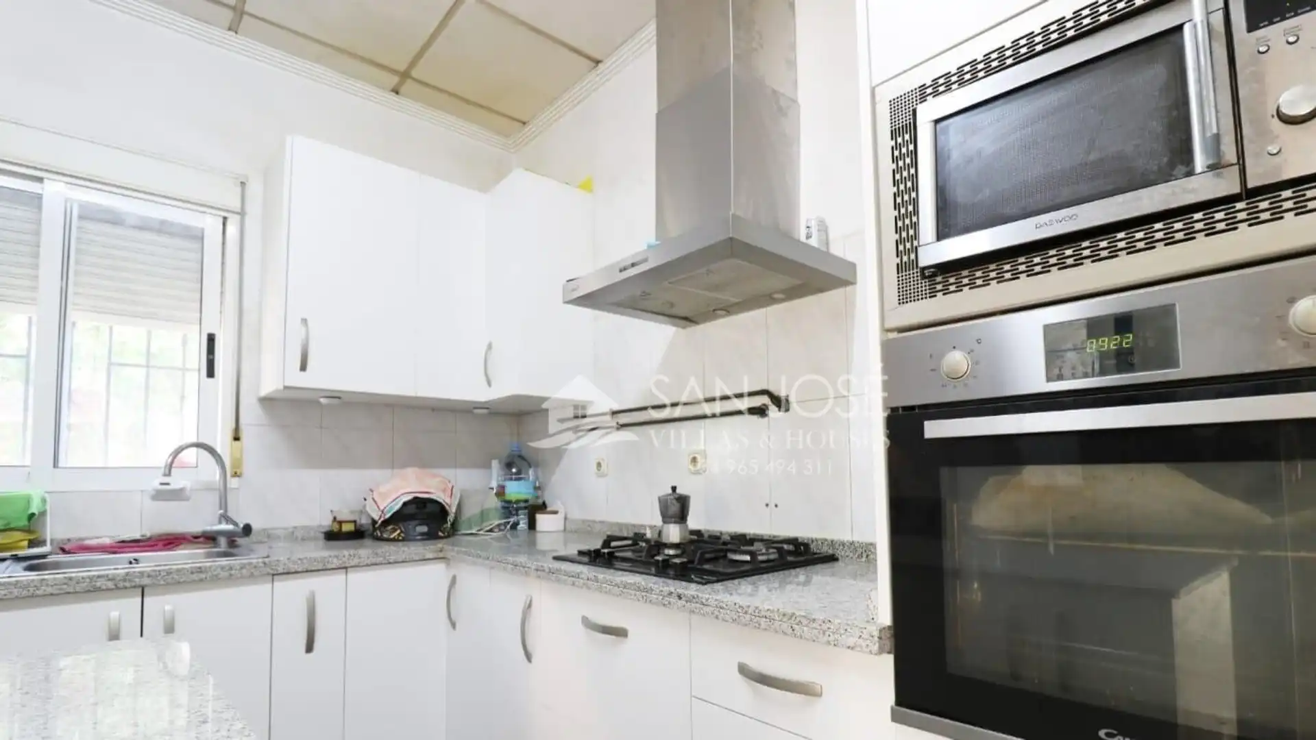 Cocina de Casa o chalet en venta en Elche / Elx con Aire acondicionado y Jardín privado