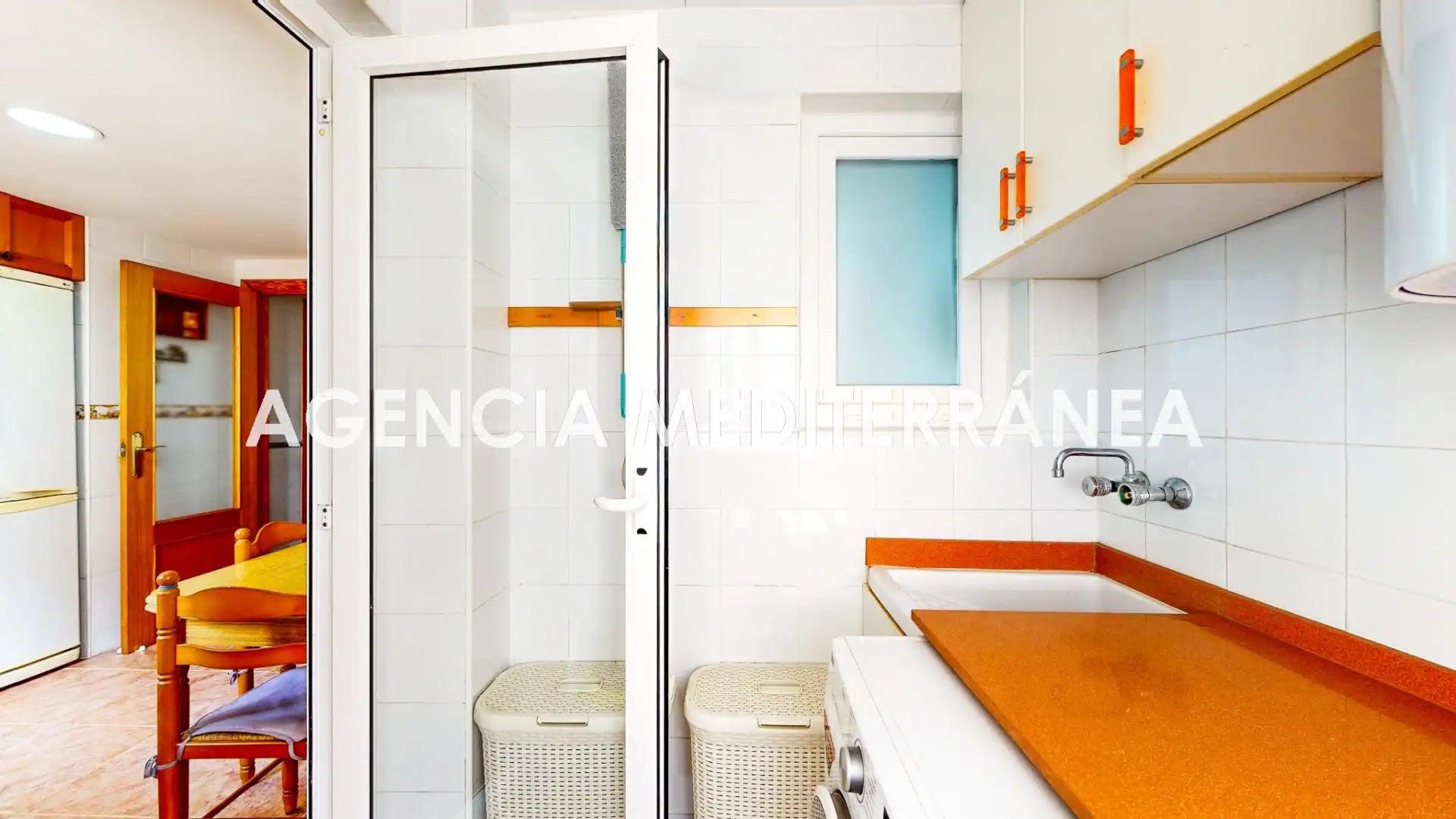 Bathroom of Flat for sale in Alfafar  with Air Conditioner
