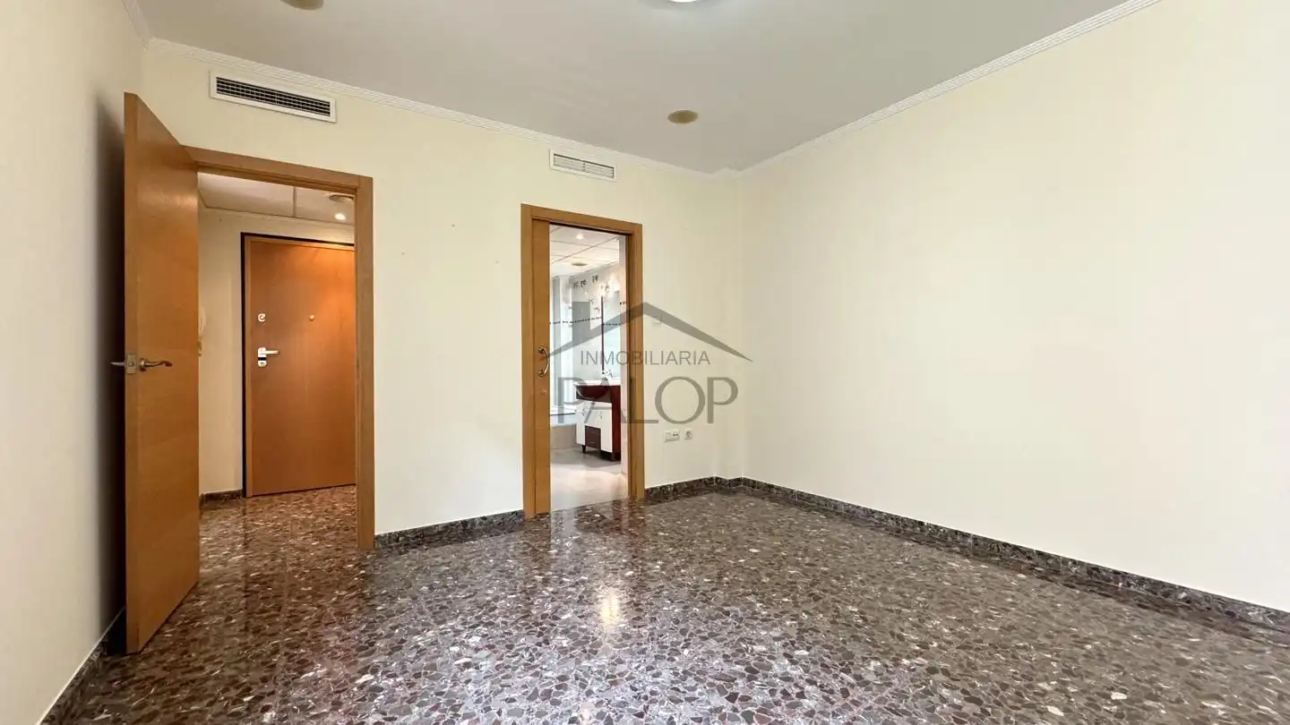 Attic for sale in Carcaixent  with Balcony