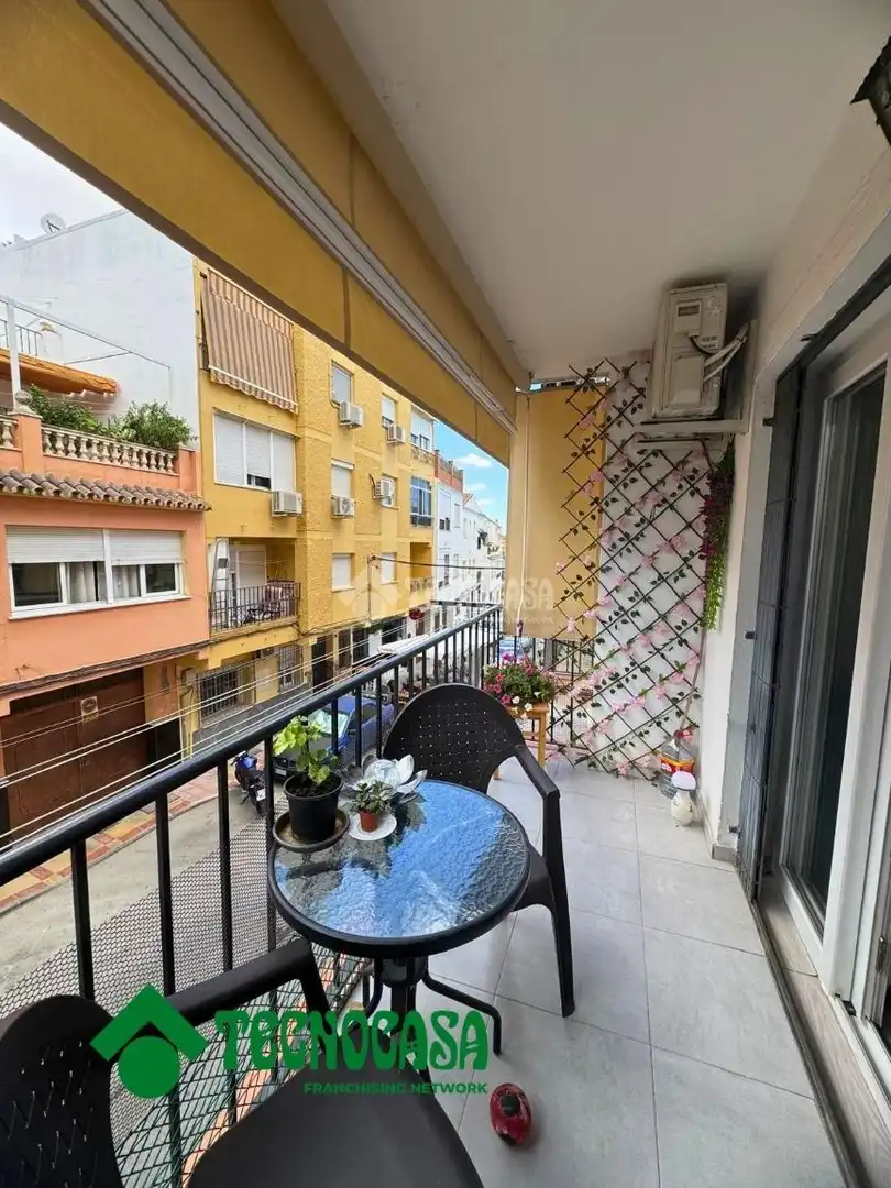 Terraza de Piso en venta en Coín, Málaga