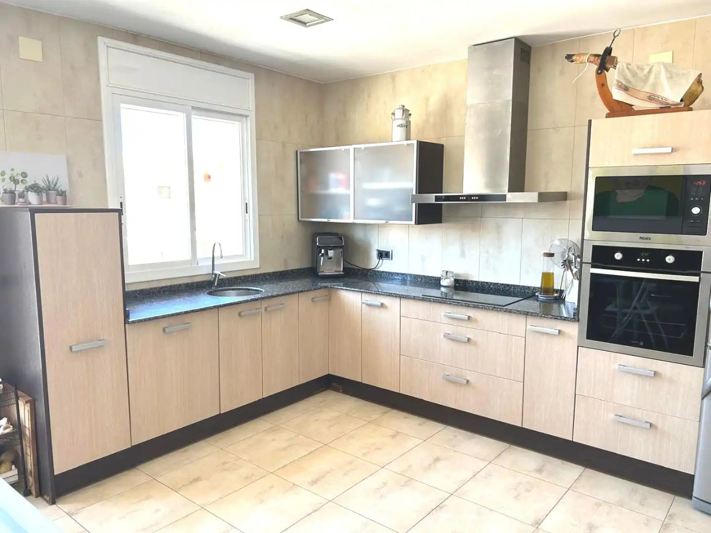 Adosado con jardín en venta en Avinguda Catalunya 10, imagen 6