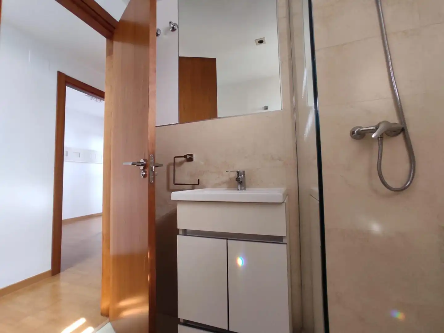 Baño de Casa o chalet de alquiler en Montequinto con Aire acondicionado, Calefacción y Jardín privado