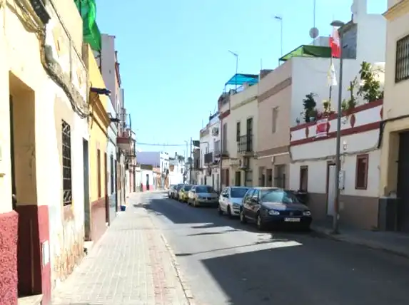 Casa adosada en venda a Virgen De La Salud, Coria del Río
