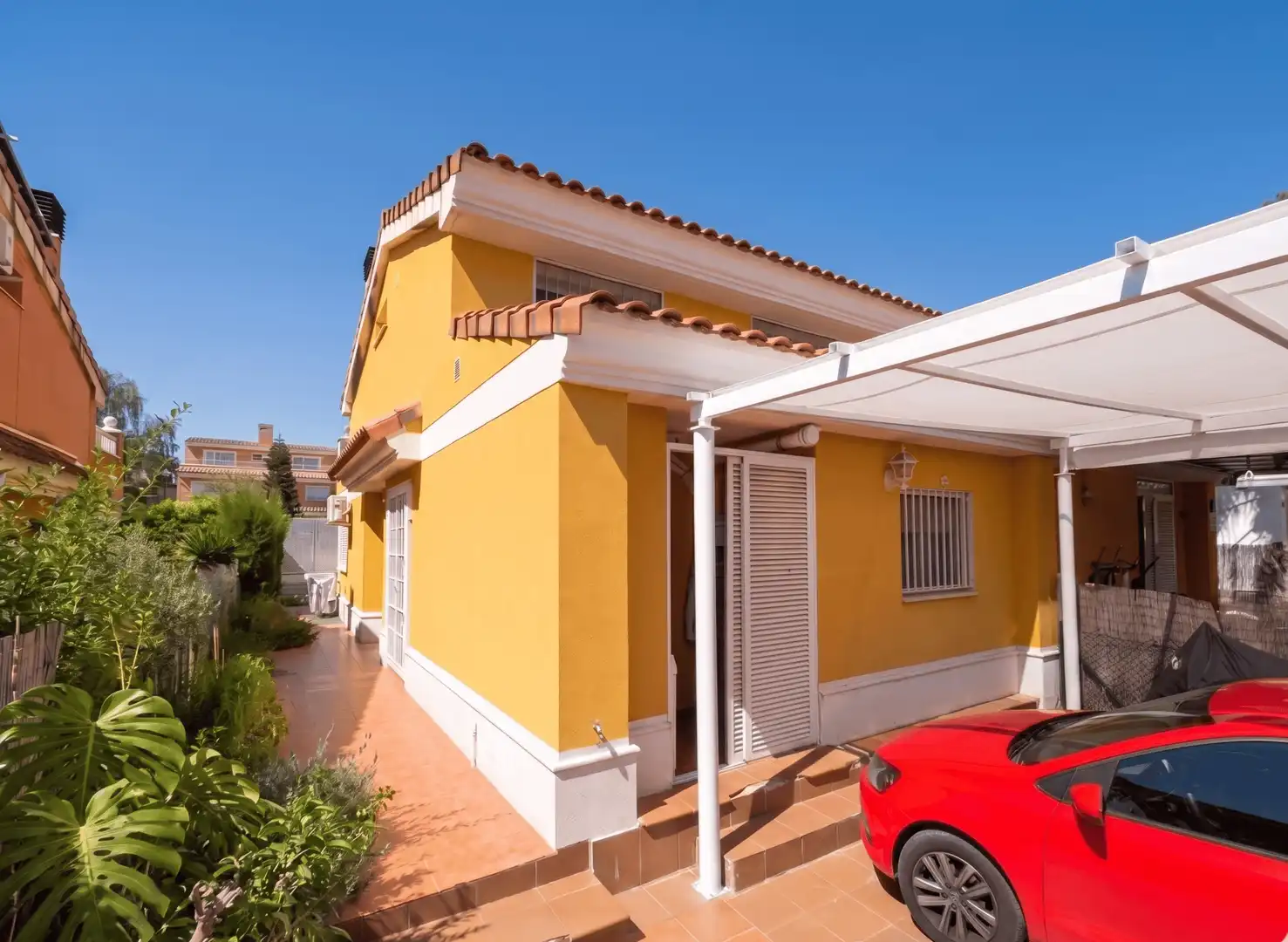 Exterior view of Houses for sale in Moncada  with Heating, Private garden and Terrace