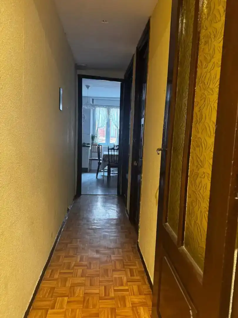 Flat for share in León Capital   with Furnished