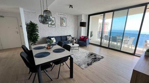 Foto 2 de Apartamento de alquiler en Playa Poniente, Benidorm