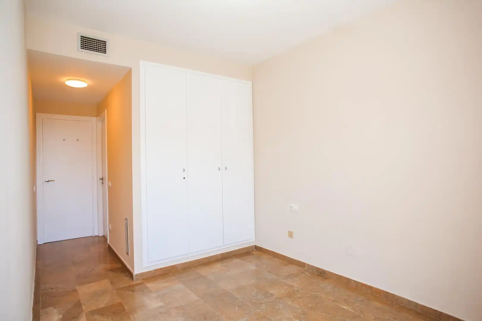Flat for sale in Fenals
