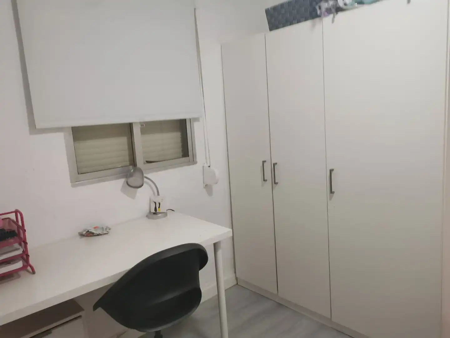 Bedroom of Flat for sale in Sevilla  with Air Conditioner, Heating and Furnished