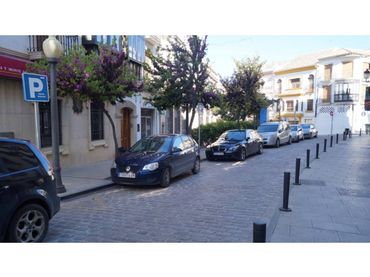 Locale commerciale in vendita a Baena