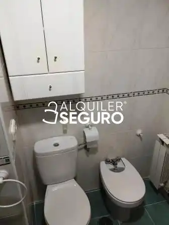 Baño de Piso de alquiler en Valladolid con Calefacción