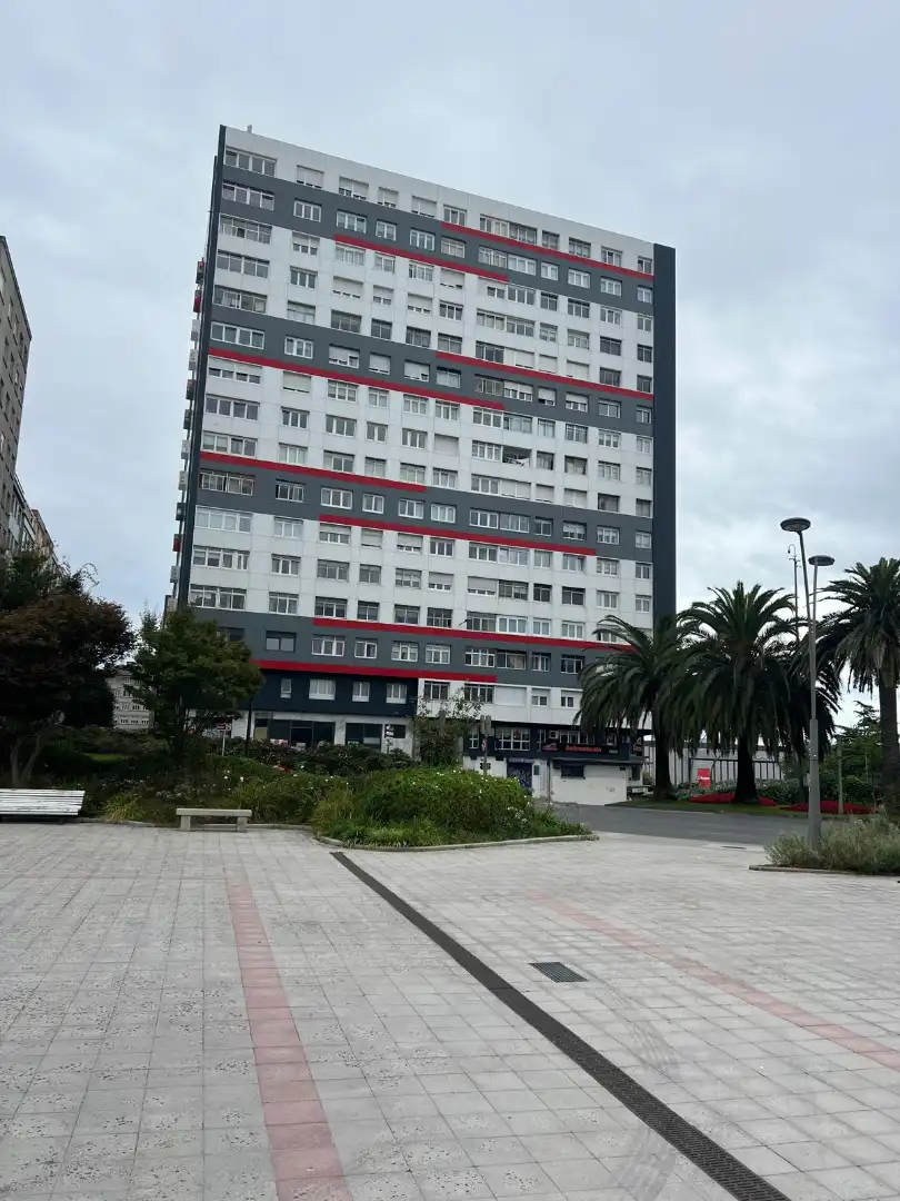 Vista exterior de Piso en venta en A Coruña Capital  con Amueblado y Horno