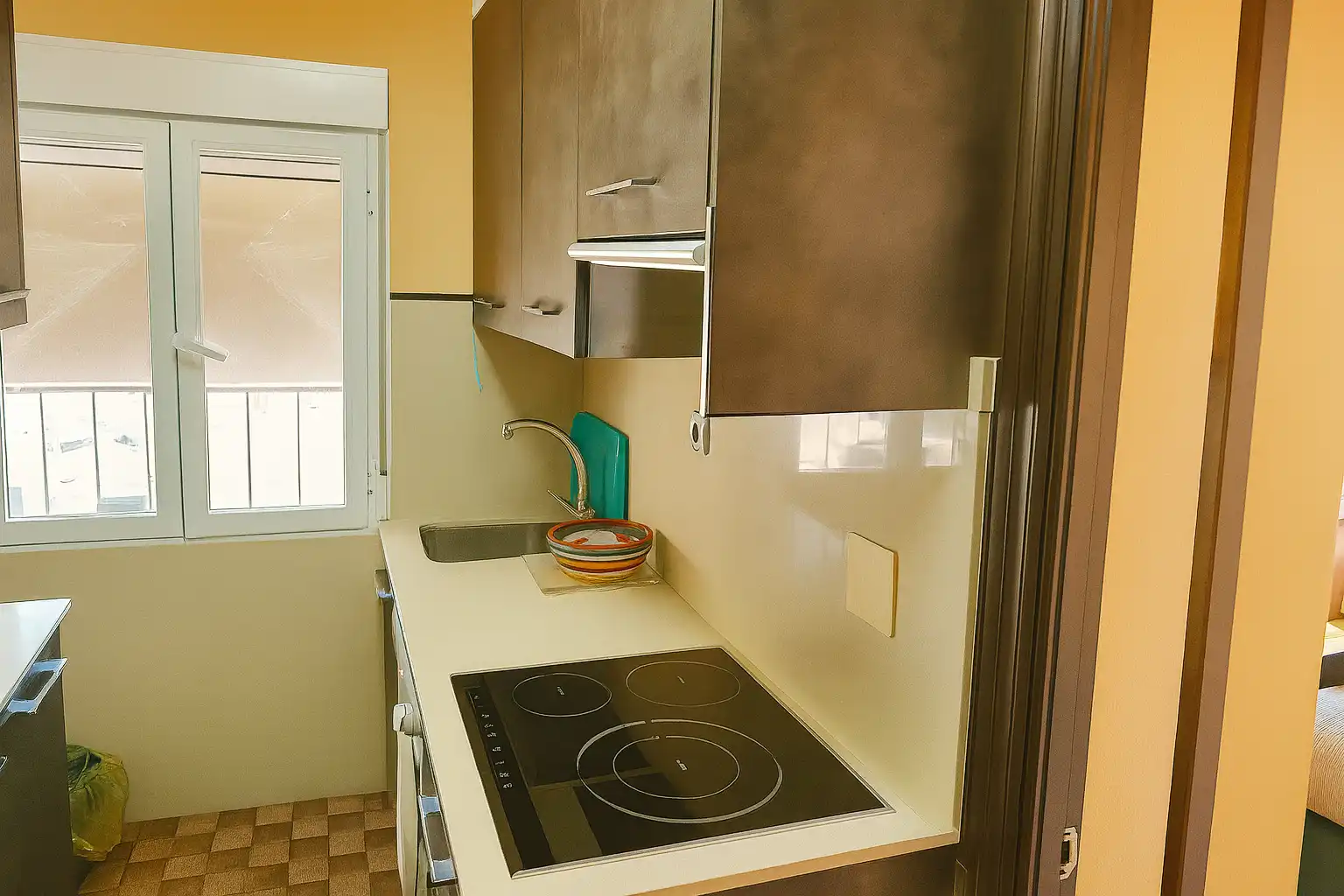 Piso en venta en CALLE NAVAREJOS, Sónsoles