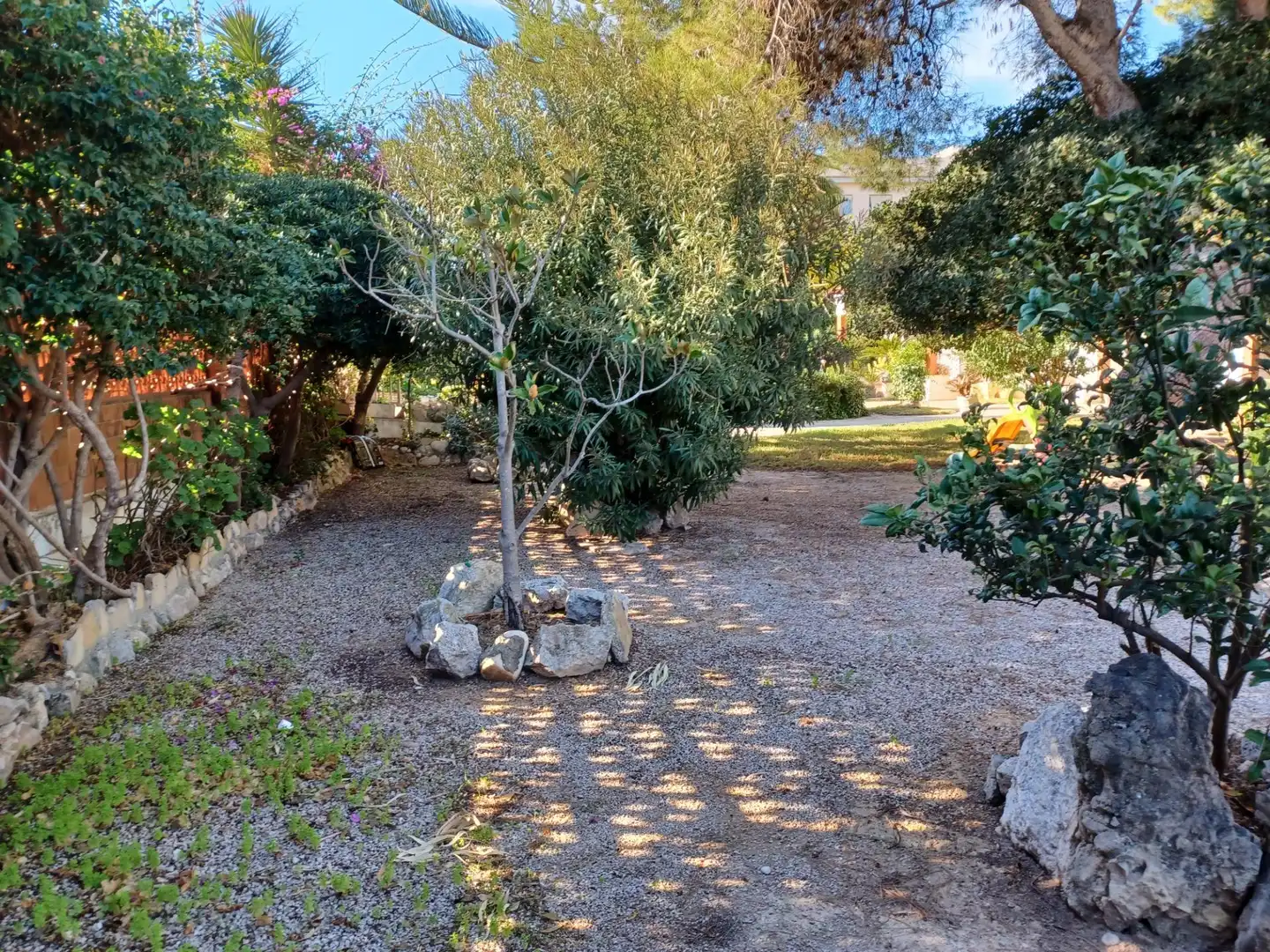 Jardí de Casa o xalet en venda en Cubelles amb Jardí privat