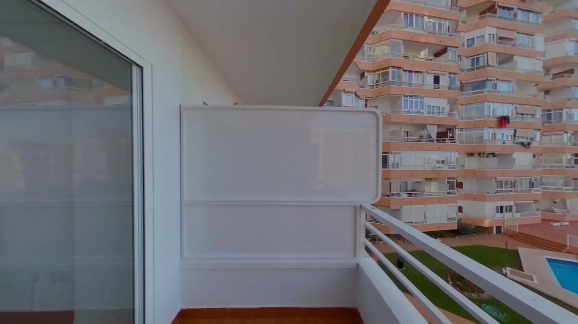 Terraza de Estudio en venta en Torremolinos con Piscina comunitaria
