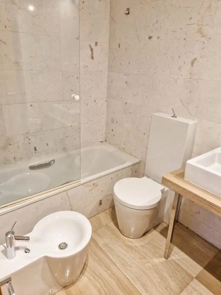 Bany de Pis de lloguer en Zaragoza amb Aire condicionat, Calefacció i Terrassa