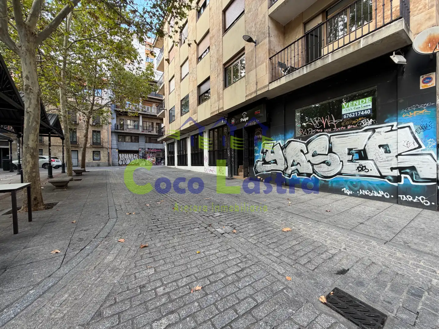 Vista exterior de Local en venta en Centro