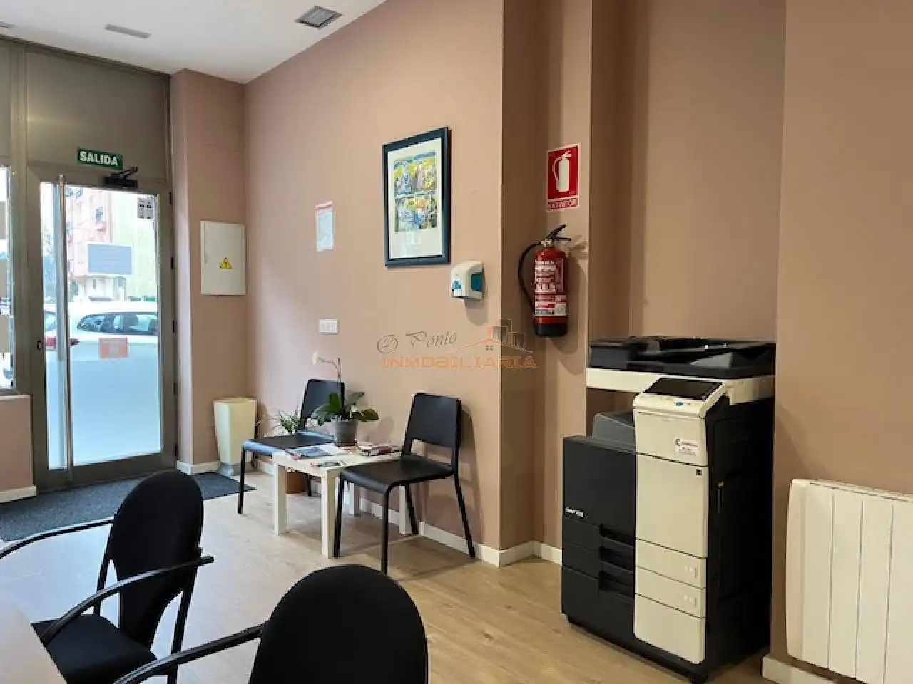 Office for rent in Narón  with Air Conditioner, Heating and Storage room