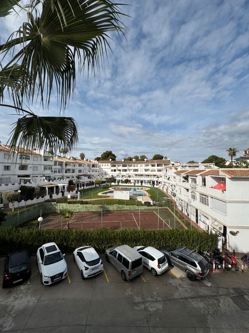 Exterior view of Apartment for sale in Mijas  with Air Conditioner, Furnished and Community pool