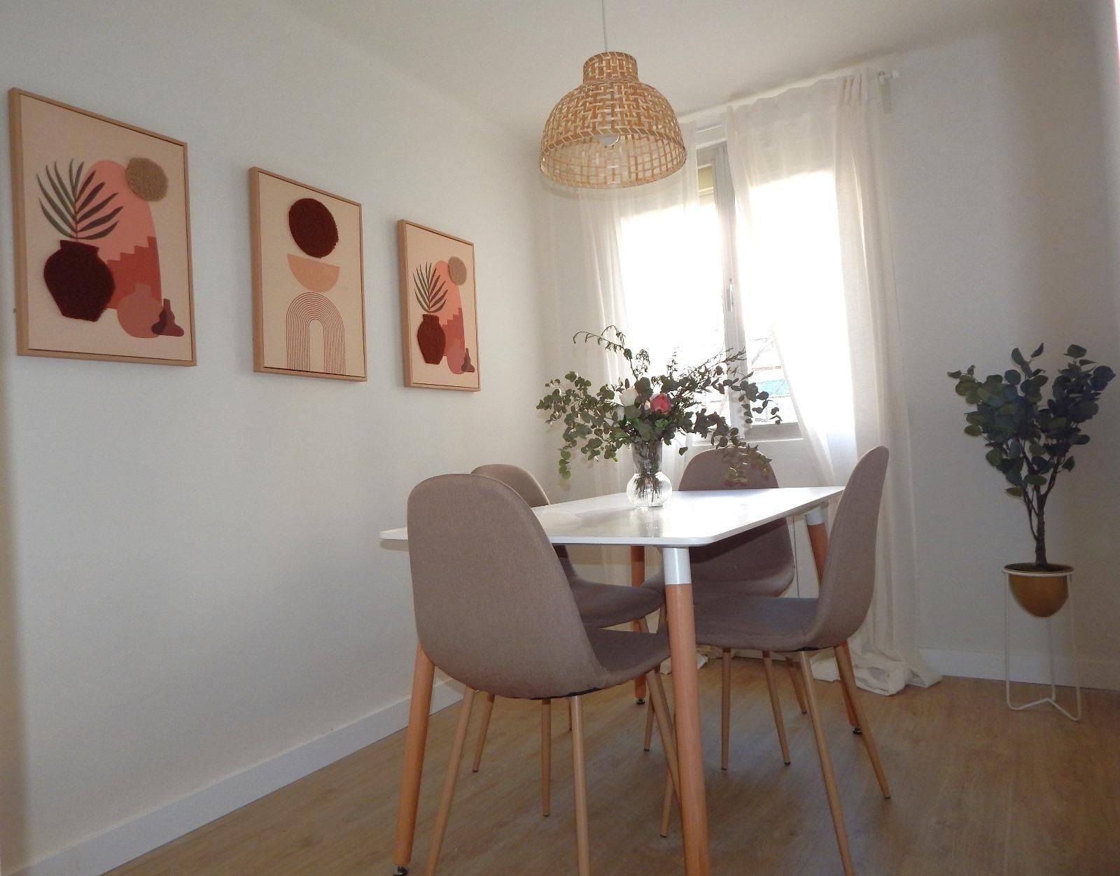 Flat to rent in Calle de los Hermanos Bécquer, 6, Sur