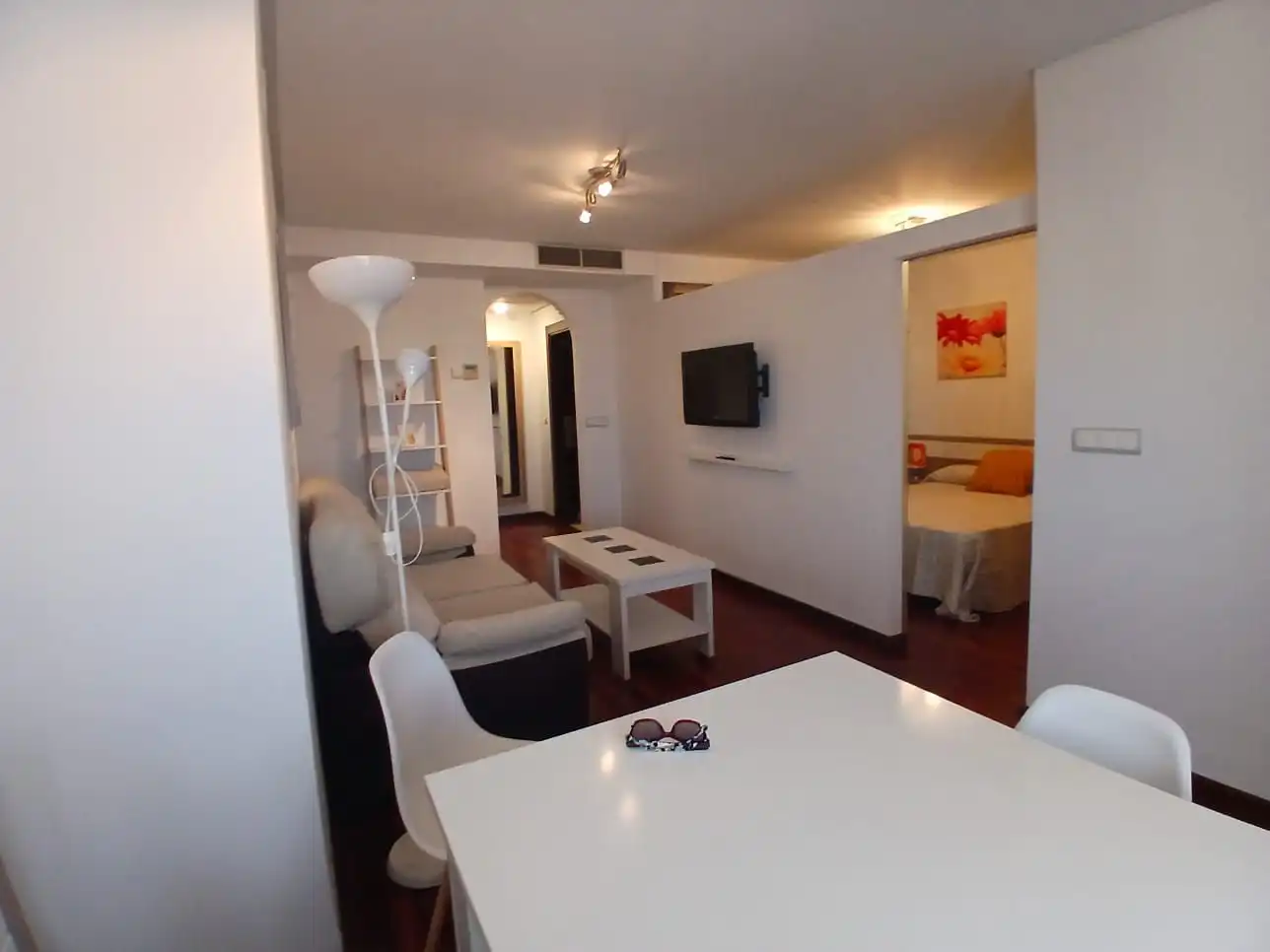 Wohnzimmer von Wohnungen zur Miete in Valdepeñas mit Klimaanlage, Heizung und Parkett